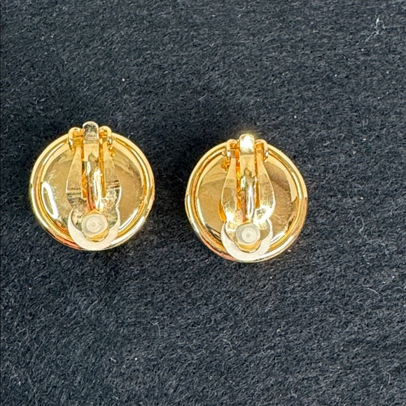 Swarovski (Swan Mark) Bombé Crystal Clip On Earrings-NEW - Picture 9 of 14